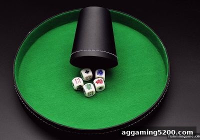 捕鱼达人小游戏视角下的真人荷官牌九心理战：从洞察到反制